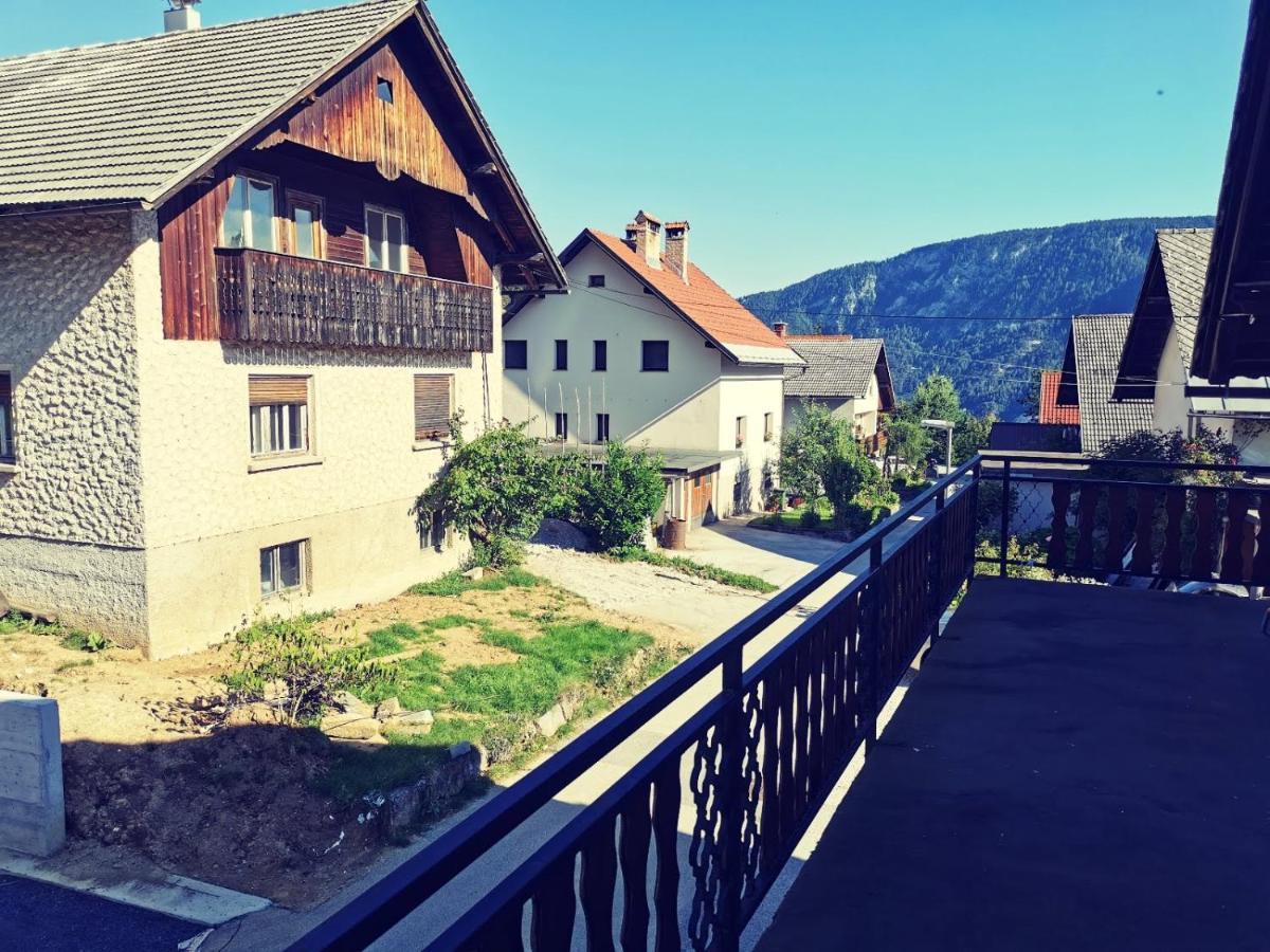 Apartma Rekar - A House, Where You Can Relax In The Embrace Of Nature Jesenice Exterior photo