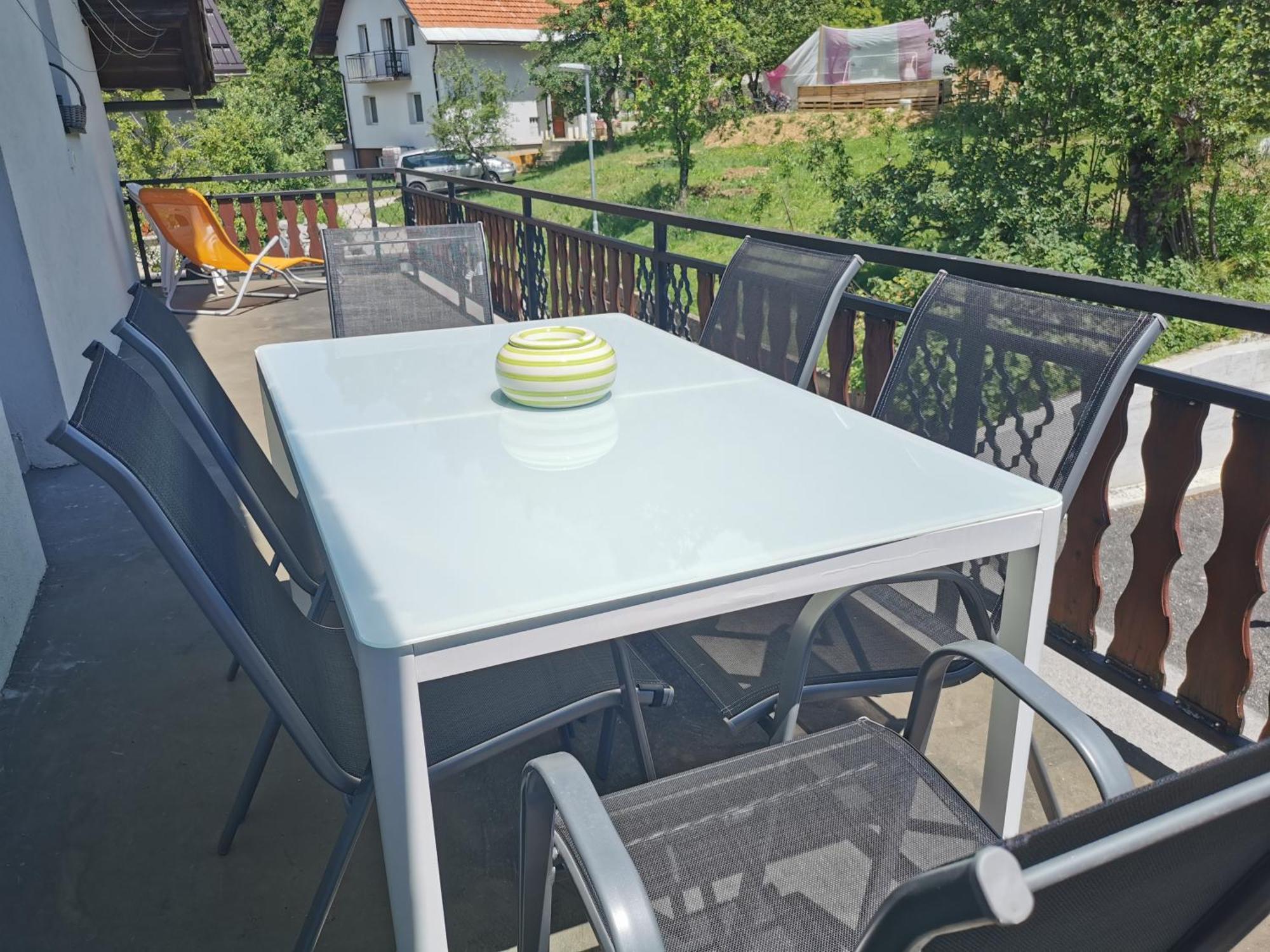 Apartma Rekar - A House, Where You Can Relax In The Embrace Of Nature Jesenice Exterior photo